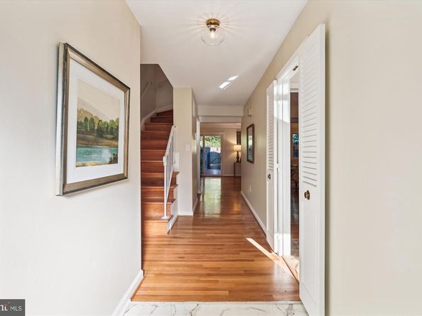 7370 Eldorado Street, Mclean VA 22102