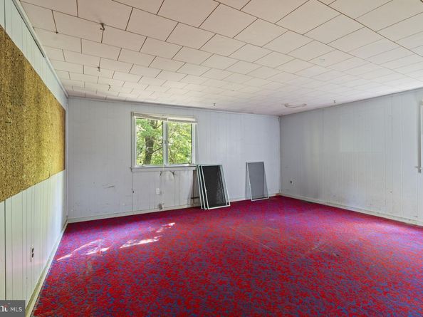 227 W Ferry Road, Yardley PA 19067