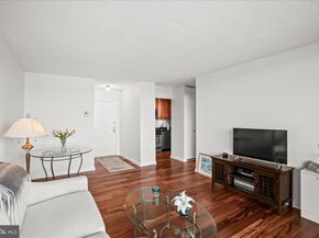 1225 Martha Custis Drive 715, Alexandria VA 22302