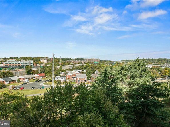 1225 Martha Custis Drive 715, Alexandria VA 22302