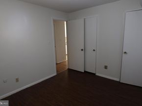 2906 Kings Chapel Road 4, Falls Church VA 22042
