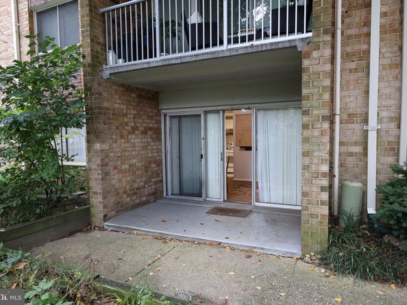 2906 Kings Chapel Road 4, Falls Church VA 22042