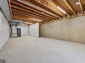120 W Oxford Street, Philadelphia PA 19122