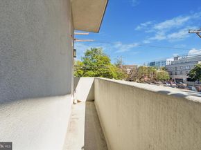 120 W Oxford Street, Philadelphia PA 19122