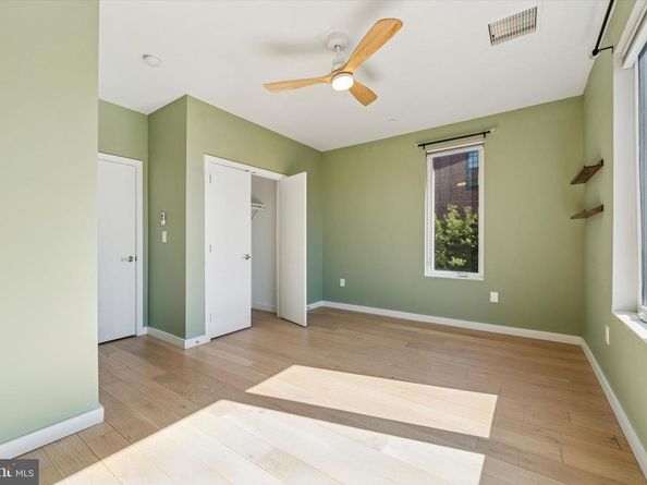 120 W Oxford Street, Philadelphia PA 19122