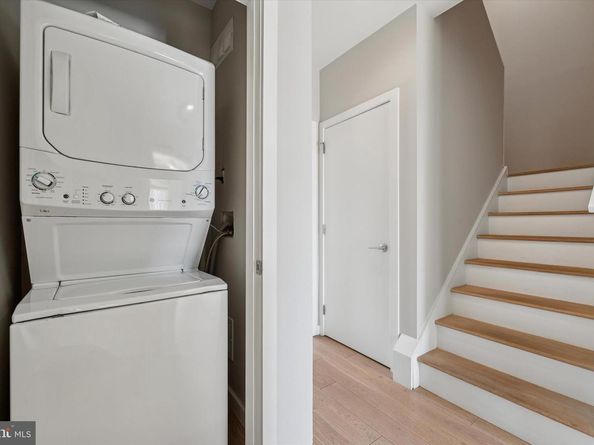 120 W Oxford Street, Philadelphia PA 19122