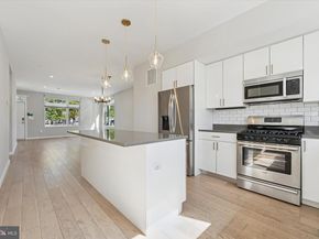 120 W Oxford Street, Philadelphia PA 19122