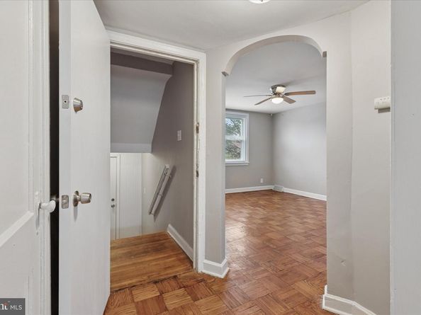 7520 Thouron Avenue, Philadelphia PA 19150