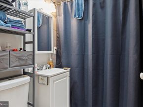 7520 Thouron Avenue, Philadelphia PA 19150