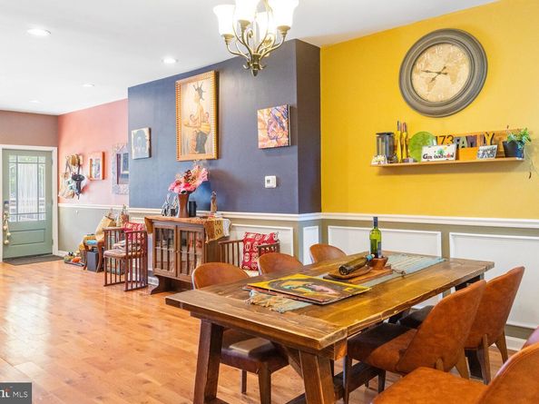173 W Wyneva Street, Philadelphia PA 19144