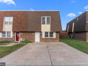 9823 Bonner Street, Philadelphia PA 19115