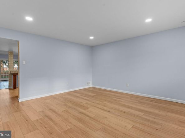 9823 Bonner Street, Philadelphia PA 19115