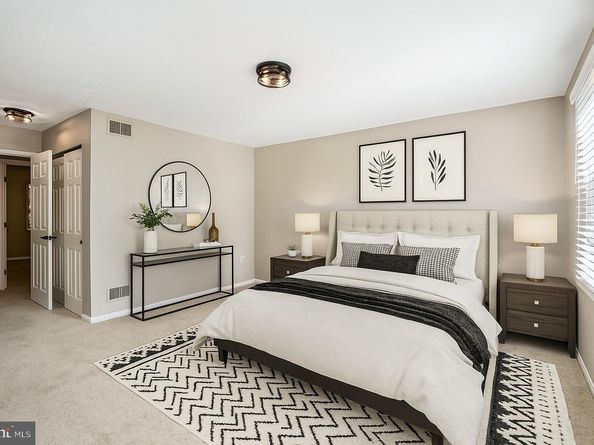 7422 Chummley Court, Falls Church VA 22043