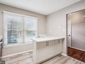 7422 Chummley Court, Falls Church VA 22043