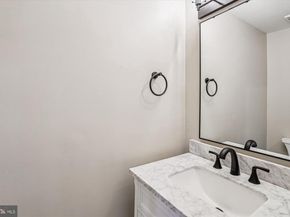 7422 Chummley Court, Falls Church VA 22043