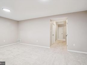 7422 Chummley Court, Falls Church VA 22043