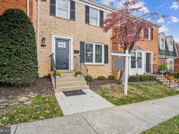 7422 Chummley Court, Falls Church VA 22043