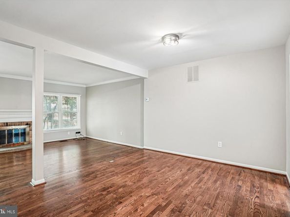 7422 Chummley Court, Falls Church VA 22043