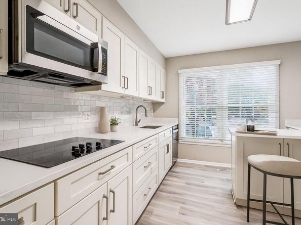 7422 Chummley Court, Falls Church VA 22043