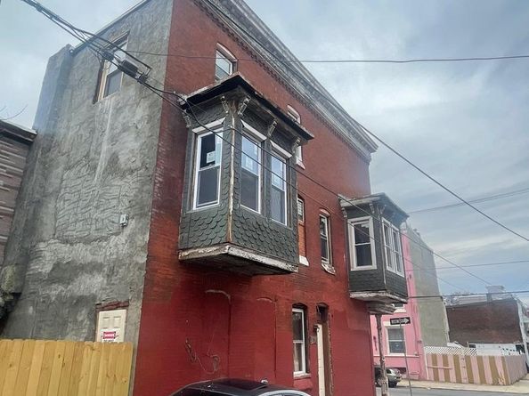 2613 W Montgomery Avenue, Philadelphia PA 19121