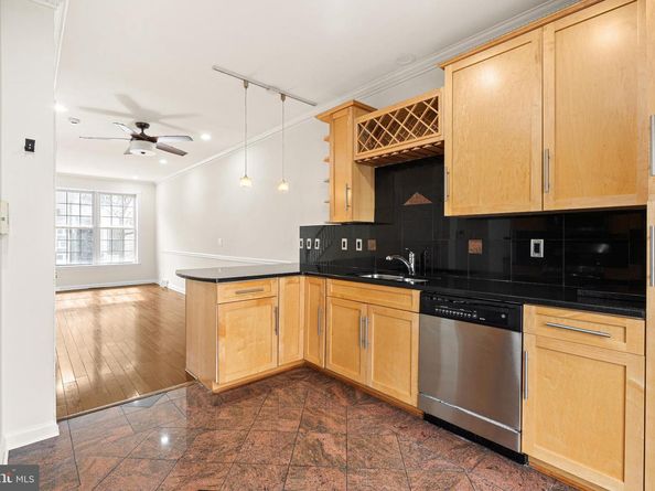 2121 Montrose Street, Philadelphia PA 19146