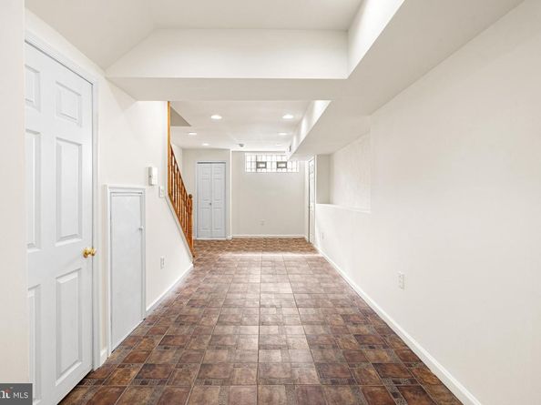 2121 Montrose Street, Philadelphia PA 19146