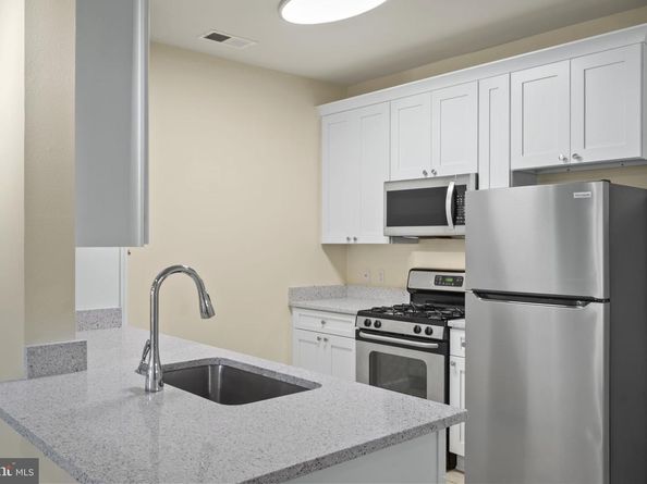 12957 Centre Park Circle 110, Herndon VA 20171