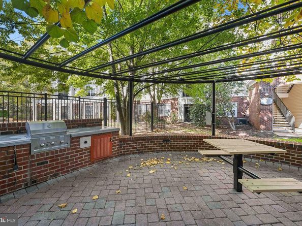 12957 Centre Park Circle 110, Herndon VA 20171