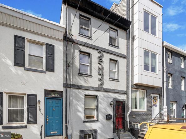 2542 Tulip Street, Philadelphia PA 19125