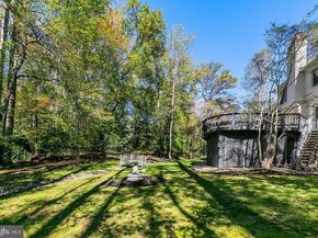 2404 Oakmont Court, Oakton VA 22124