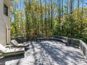 2404 Oakmont Court, Oakton VA 22124