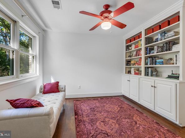 2404 Oakmont Court, Oakton VA 22124