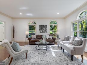 2404 Oakmont Court, Oakton VA 22124