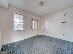 1709 L Street NE, Washington DC 20002