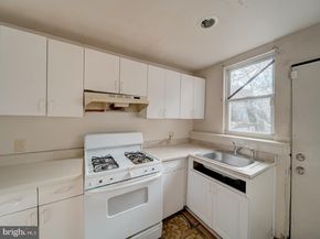 1709 L Street NE, Washington DC 20002