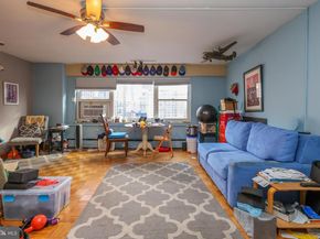 118 S 21st Street 1211, Philadelphia PA 19103