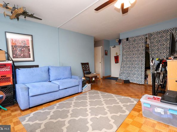 118 S 21st Street 1211, Philadelphia PA 19103