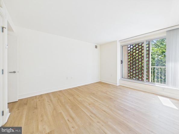 800 4TH Street SW N701, Washington DC 20024