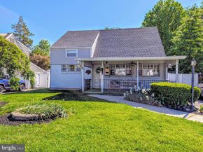 714 Wyndom Terrace, Secane PA 19018