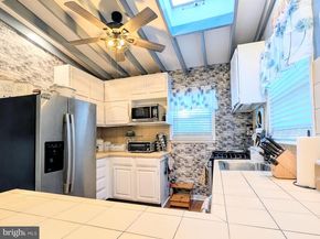 714 Wyndom Terrace, Secane PA 19018