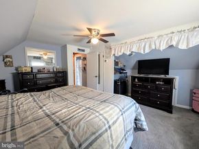 714 Wyndom Terrace, Secane PA 19018