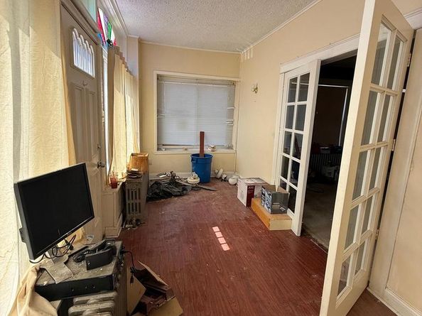 Undisclosed Address #PADE2115828, Crum Lynne PA 19022
