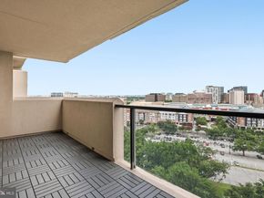 1101 S Arlington Ridge Road 710, Arlington VA 22202