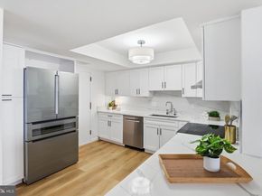 1101 S Arlington Ridge Road 710, Arlington VA 22202