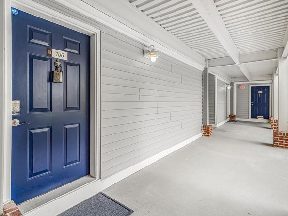 10300 Appalachian Circle 7106, Oakton VA 22124