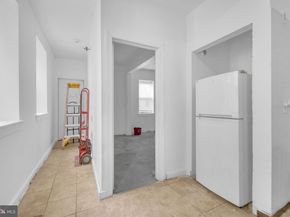 162 W Manheim Street, Philadelphia PA 19144
