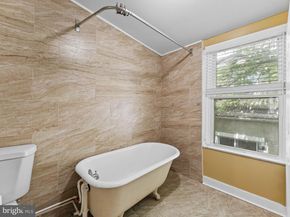 2423 Madison Square, Philadelphia PA 19146