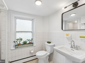 2410 Manning Street, Philadelphia PA 19103