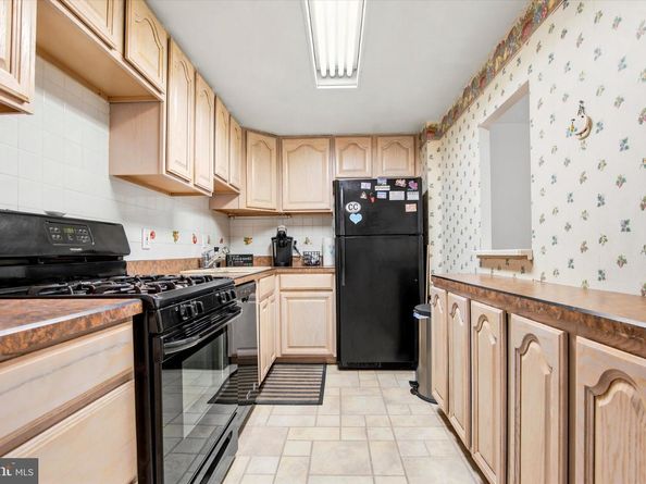 100 West Avenue 421S, Jenkintown PA 19046