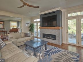 8 Eastburn Drive, New Hope PA 18938